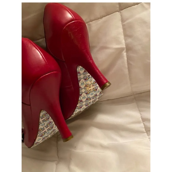 Y2K Irregular Choice Leather Shoes Women Size 8 w Attached Feathers Fun Burgundy - Picture 8 of 9